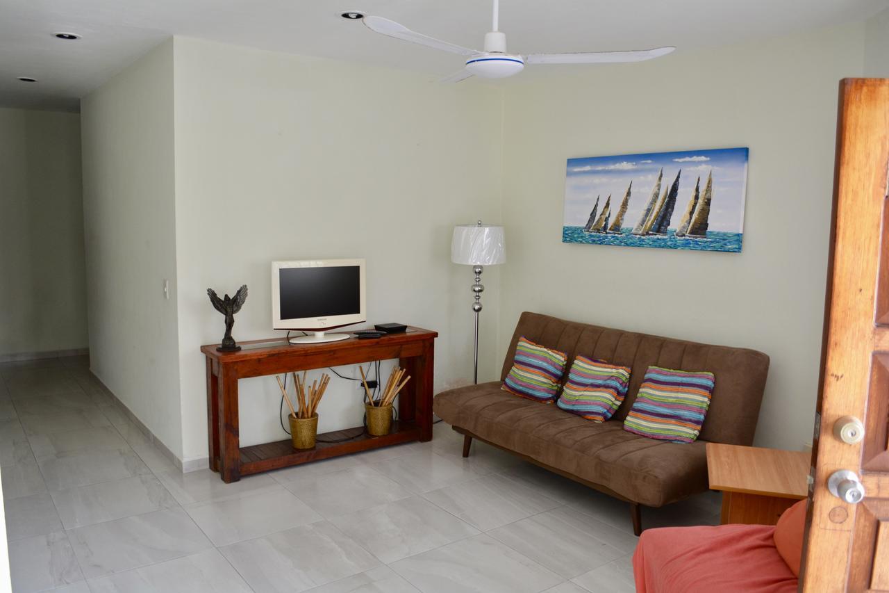 Suites Sanrey Пуэрто-Морелос Экстерьер фото
